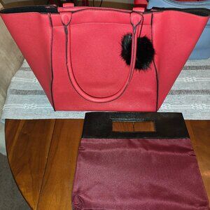 Elizabeth Arden Red and Black Shoulder Bag